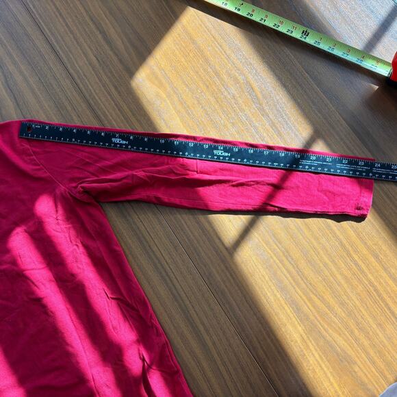 Burt's Bee Family Christmas PJ Set 2 Piece Set Red White Women's Size Medium - Picture 8 of 11